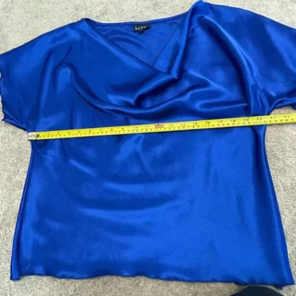 Nicole Miller Royal cobalt blue satin short sleeve draped cowl neck blouse, Sz M - Picture 5 of 6